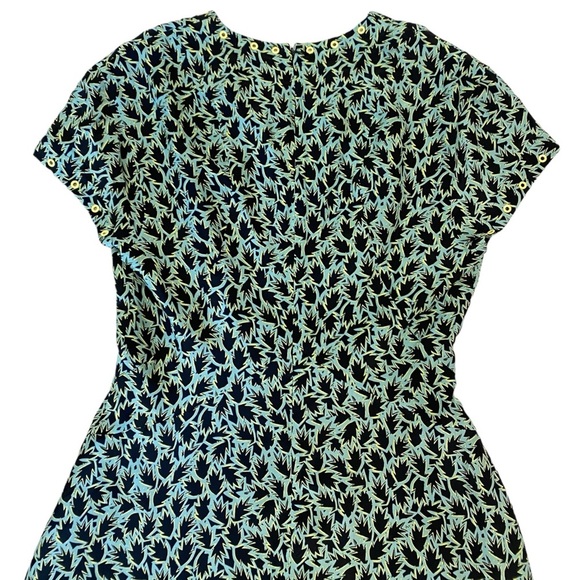 NWT Derek Lam 10 Crosby Dress Leaf Print Grommet Detail Mini in Aqua Black Size8 - Picture 4 of 10